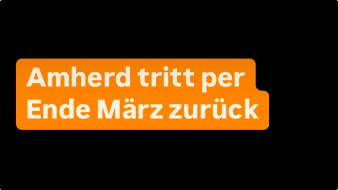 Sonnenuntergang im Winter in den Bergen